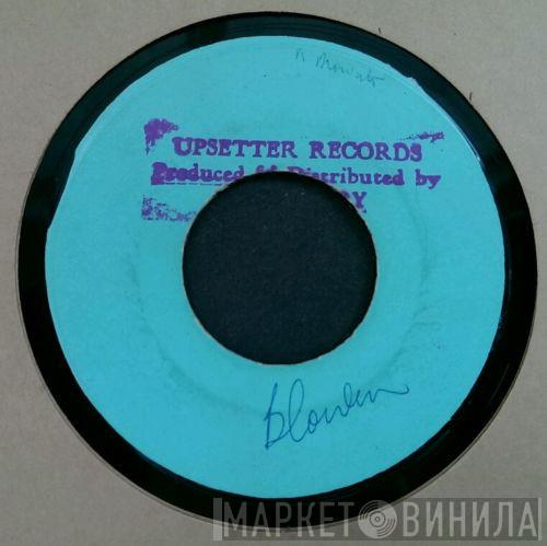/ David Isaacs  The Upsetters  - Place In The Sun / Handy Capp