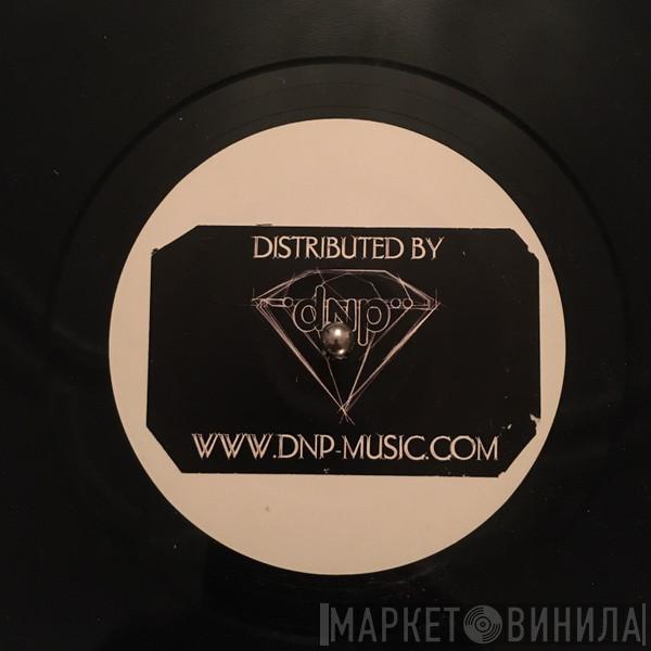 / Pigon  Marcel Dettmann  - Kamm  / Plain