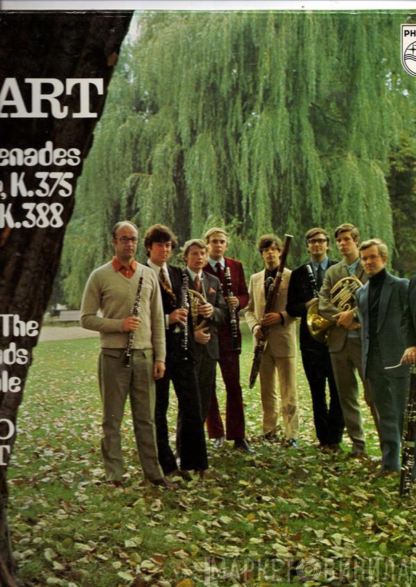 - Wolfgang Amadeus Mozart , Nederlands Blazers Ensemble  Edo de Waart  - Serenades (E Flat Major, K. 375 / C Minor, K. 388)