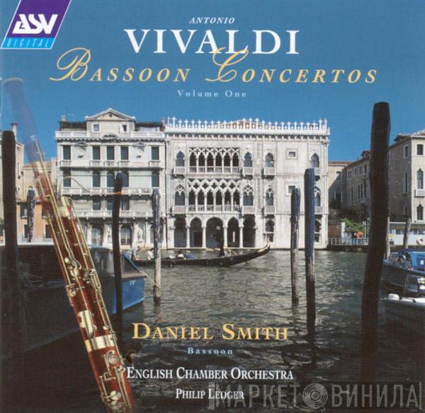 / Antonio Vivaldi , Daniel Smith  , English Chamber Orchestra  Philip Ledger  - Bassoon Concertos Volume One