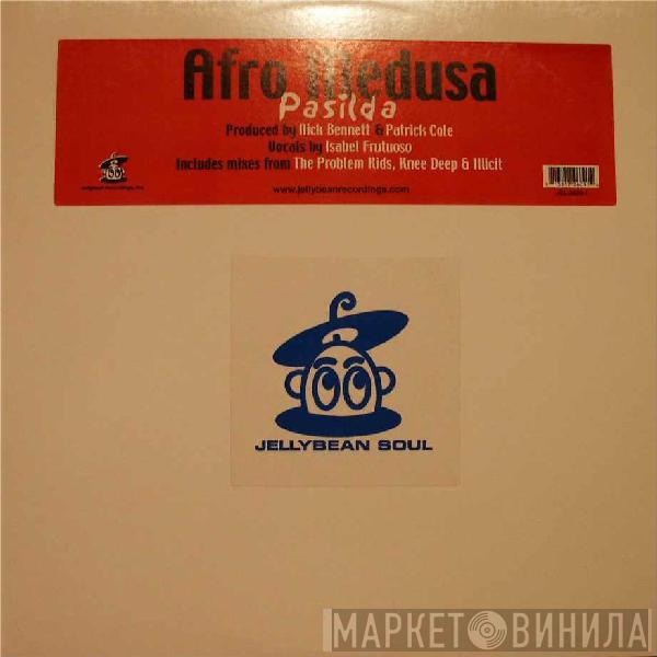  Afro Medusa  - Pasilda