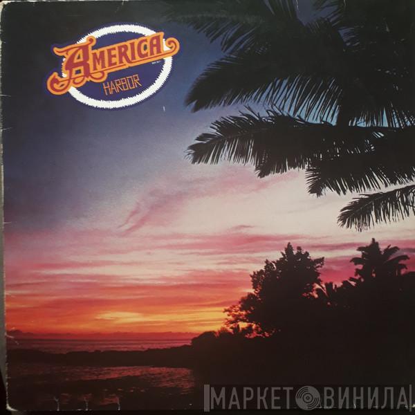  America   - Harbor