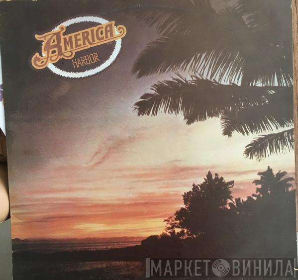 America   - Harbor