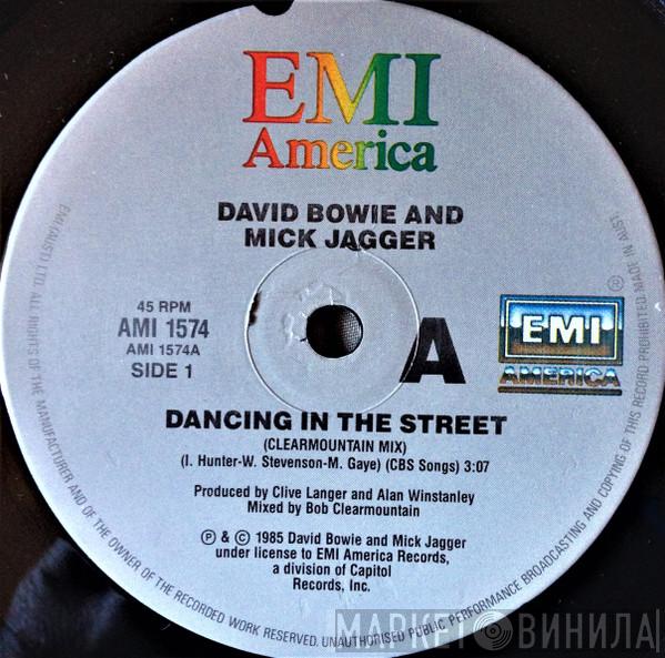 And David Bowie  Mick Jagger  - Dancing In The Street