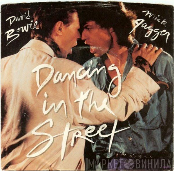 And David Bowie  Mick Jagger  - Dancing In The Street