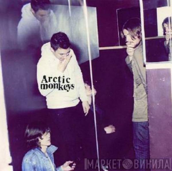 Arctic Monkeys  - Humbug