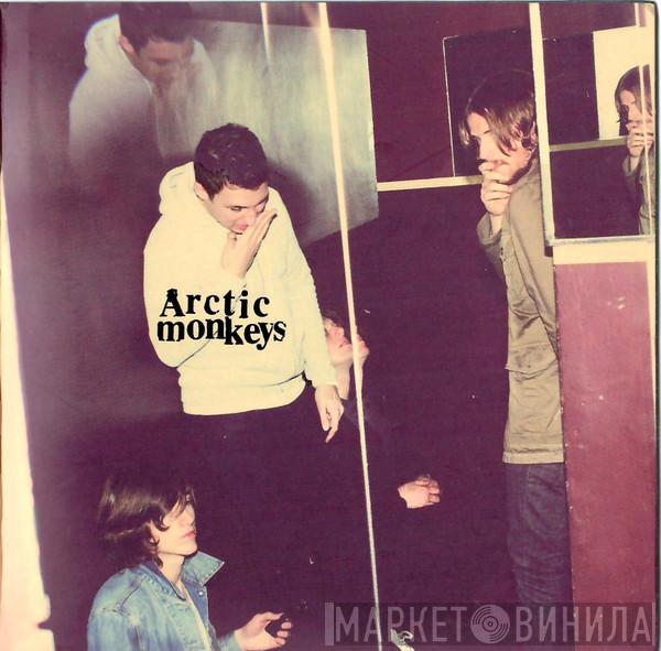  Arctic Monkeys  - Humbug