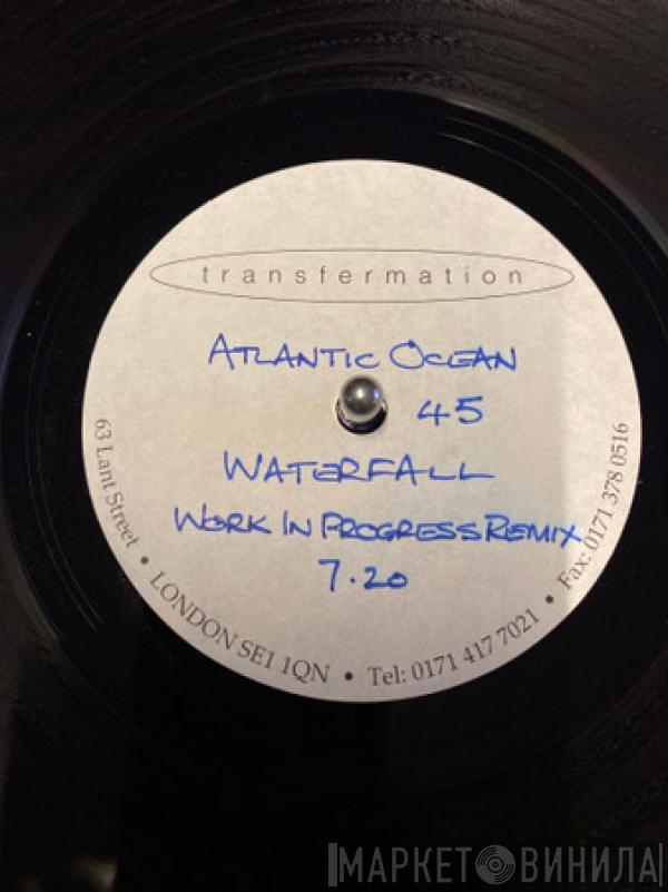  Atlantic Ocean  - Waterfall