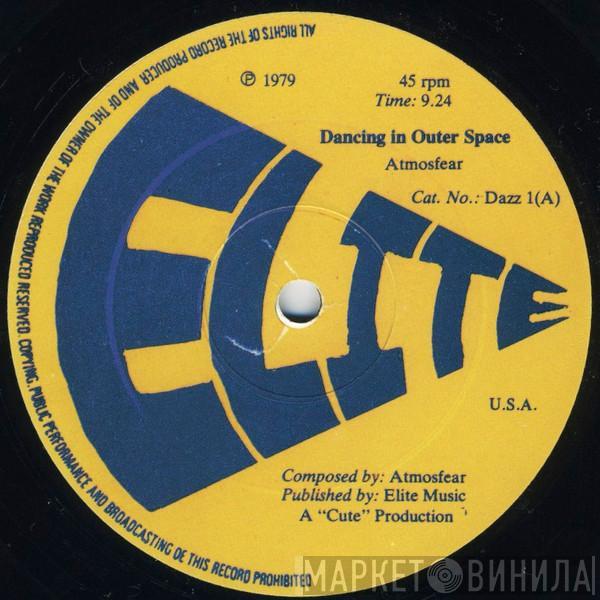 Atmosfear - Dancing In Outer Space