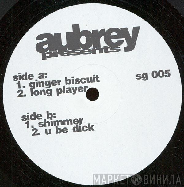 Aubrey - Ginger Biscuit