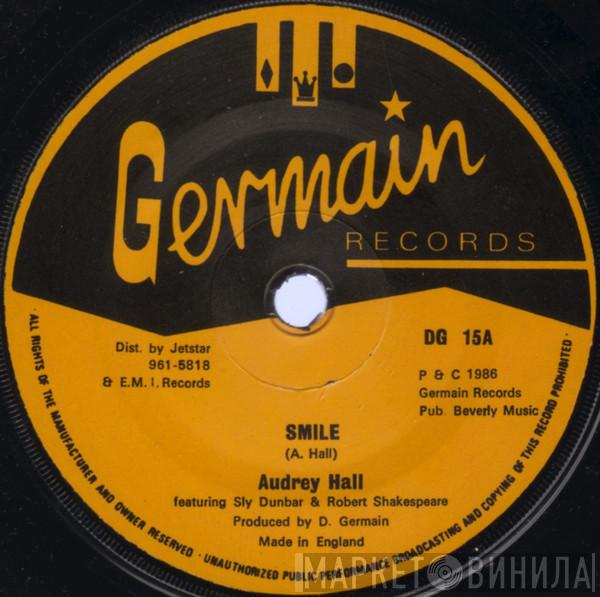  Audrey Hall  - Smile
