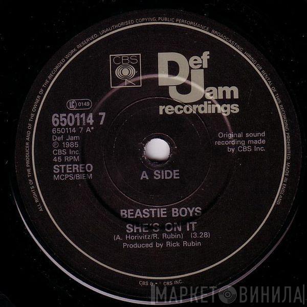 Beastie Boys - She's On It