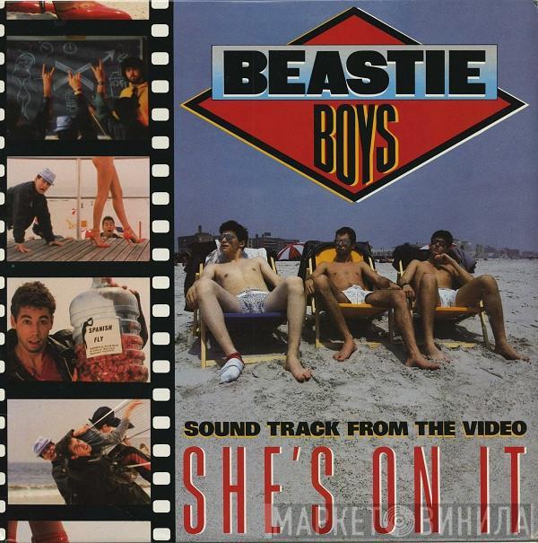 Beastie Boys - She's On It