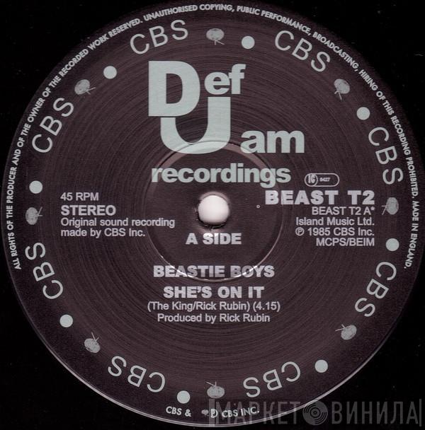  Beastie Boys  - She's On It