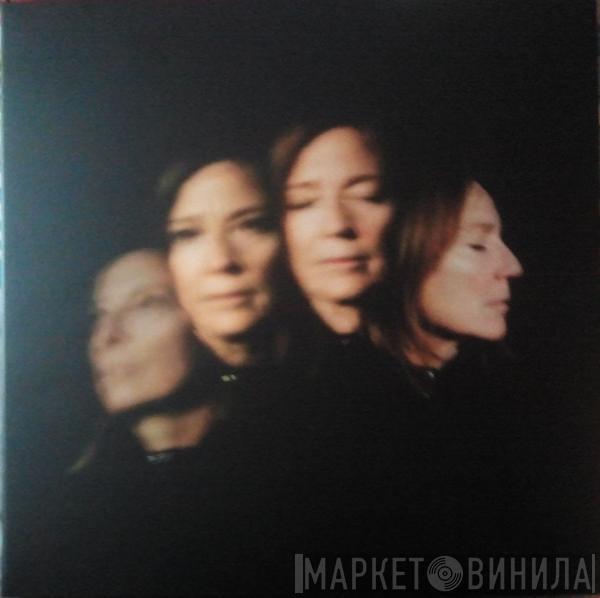 Beth Gibbons - Lives Outgrown