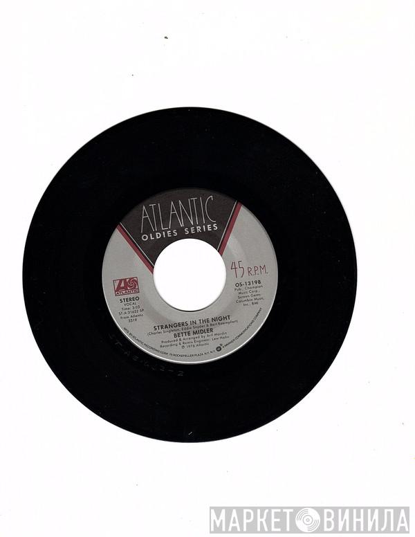  Bette Midler  - Strangers In The Night / Old Cape Cod