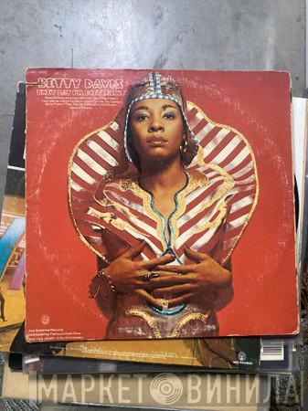  Betty Davis  - They Say I'm Different