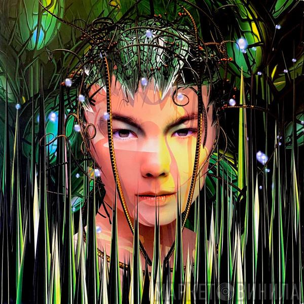  Björk  - Bachelorette