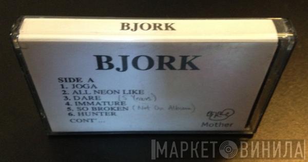  Björk  - Bjork