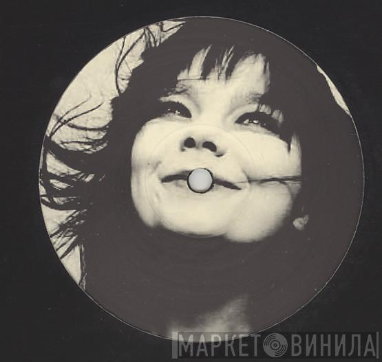  Björk  - Play Dead (Paul Morrell 2004 Remixes)