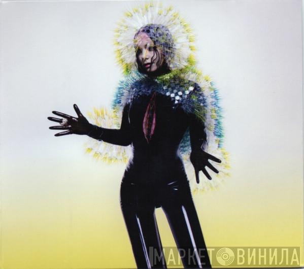  Björk  - Vulnicura