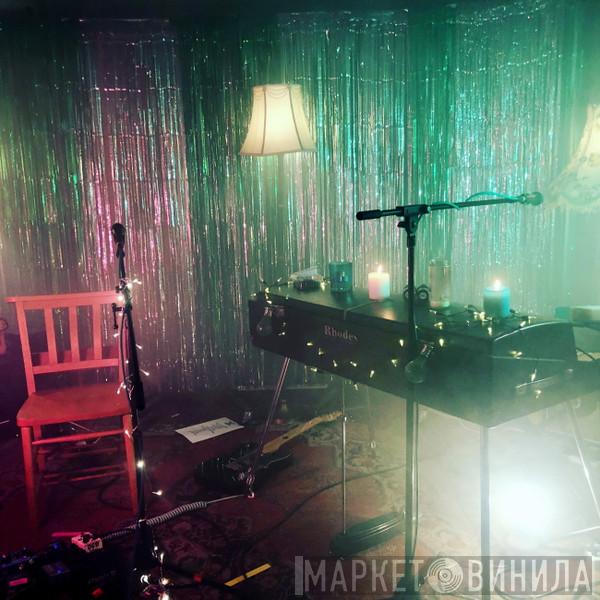  Blood Red Shoes  - Live Online