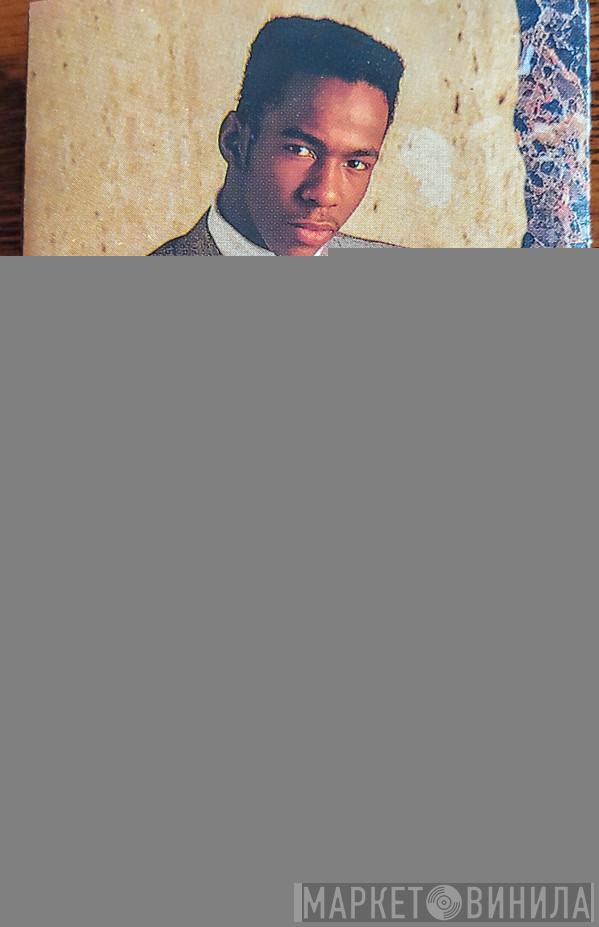  Bobby Brown  - Don't Be Cruel