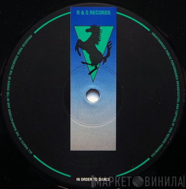 Boom Boom Satellites - 4 A Moment Of Silence