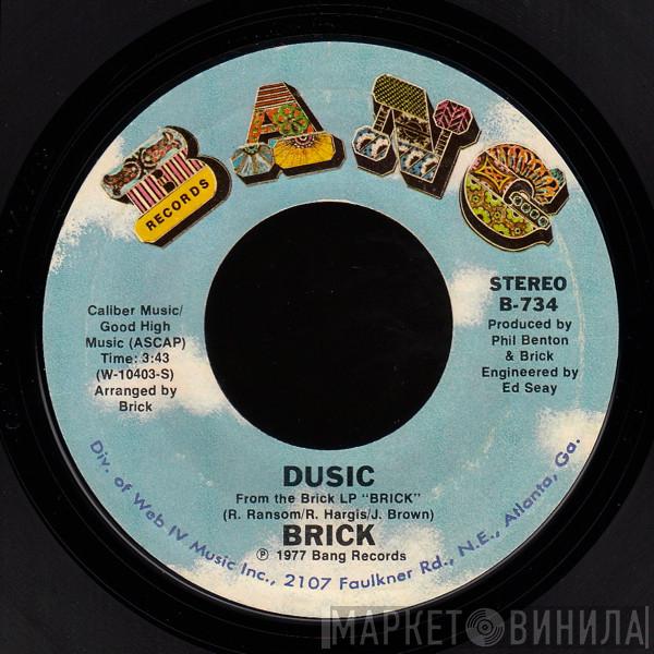 Brick - Dusic / Happy