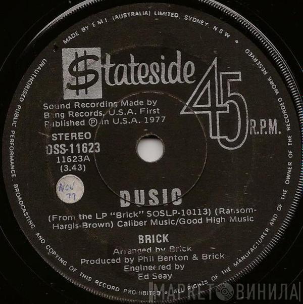  Brick  - Dusic