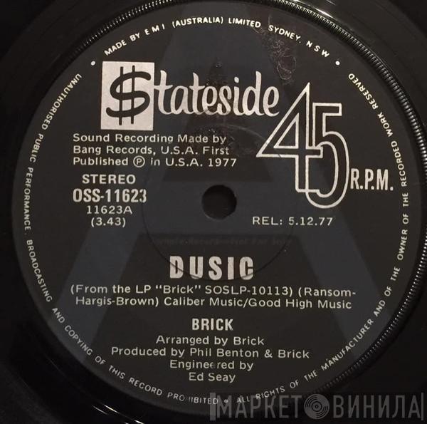  Brick  - Dusic