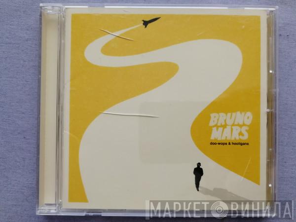  Bruno Mars  - Doo-Wops & Hooligans (Platinum Edition)