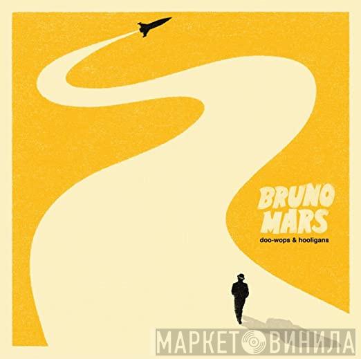  Bruno Mars  - Doo-Wops & Hooligans