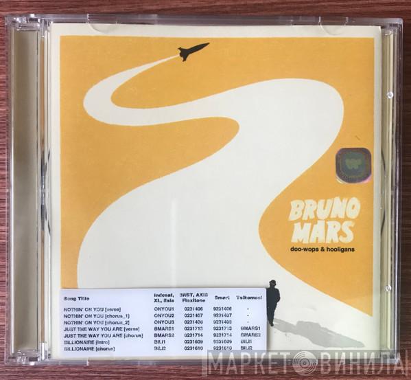  Bruno Mars  - Doo-Wops & Hooligans