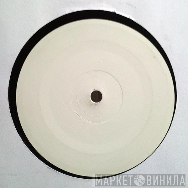 Camo & Krooked - Get Funky / The Fear
