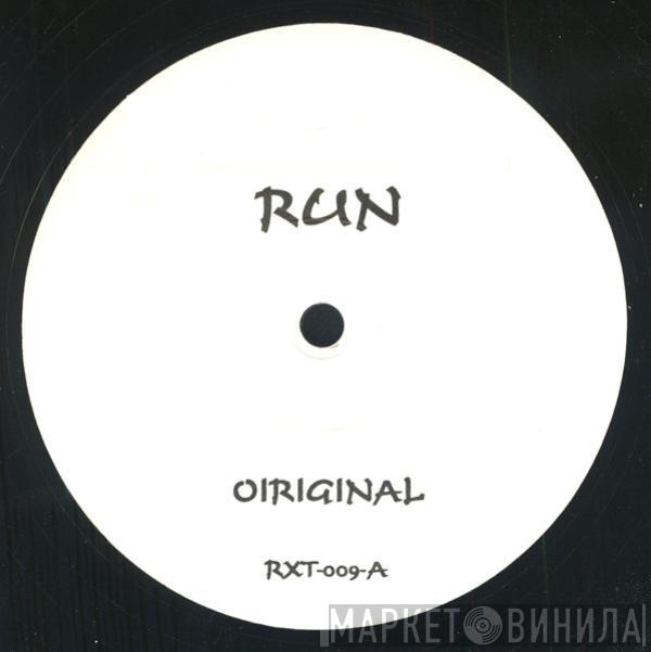  Cappadonna  - Run / Check For A Nigga