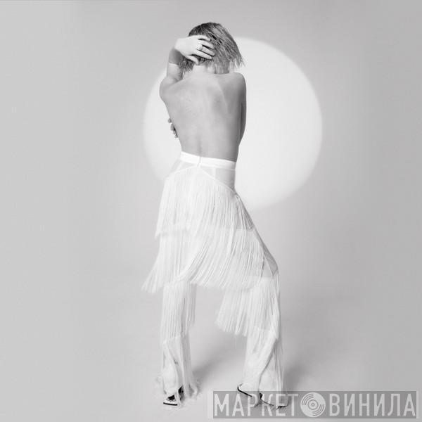 Carly Rae Jepsen - Dedicated