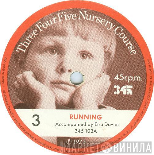 Children Accompanied By Eira Davies - Running / Sharing