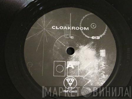  Cloakroom  - Lossed Over