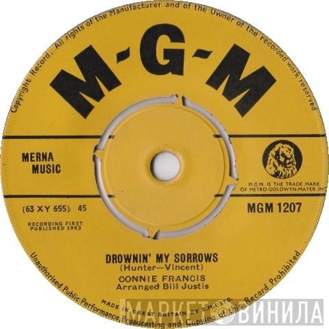 Connie Francis - Drownin' My Sorrows / Look At Him