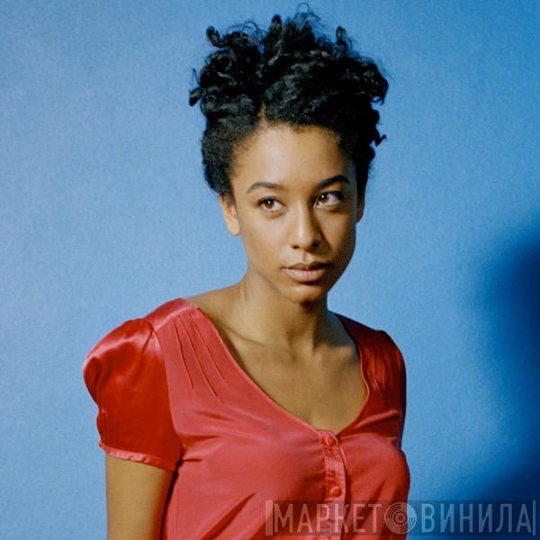  Corinne Bailey Rae  - Put Your Records On (Acoustic)