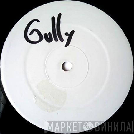 Crazy Titch, Keisha Buchanan - Gully