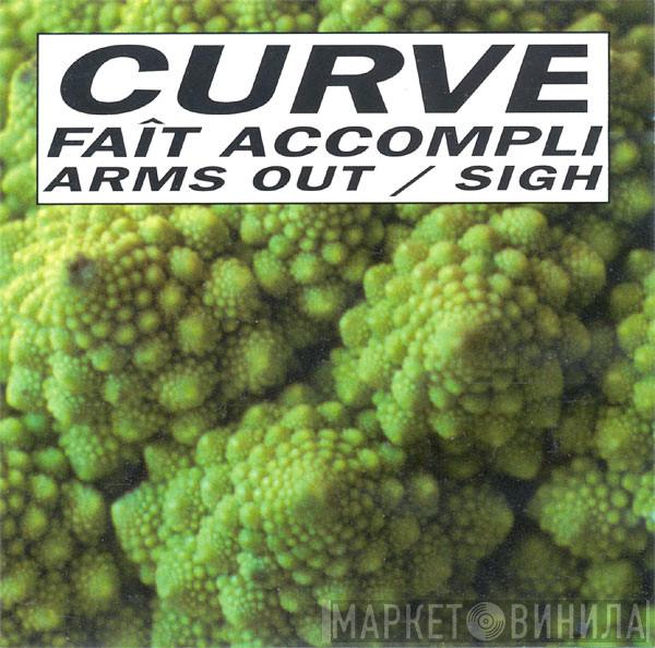  Curve  - Faît Accompli