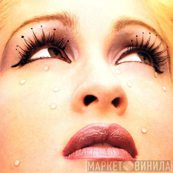  Cyndi Lauper  - What's Going On