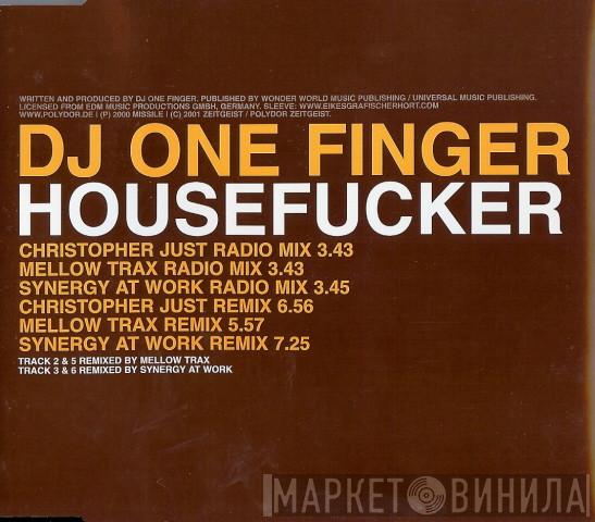  DJ One Finger  - Housefucker