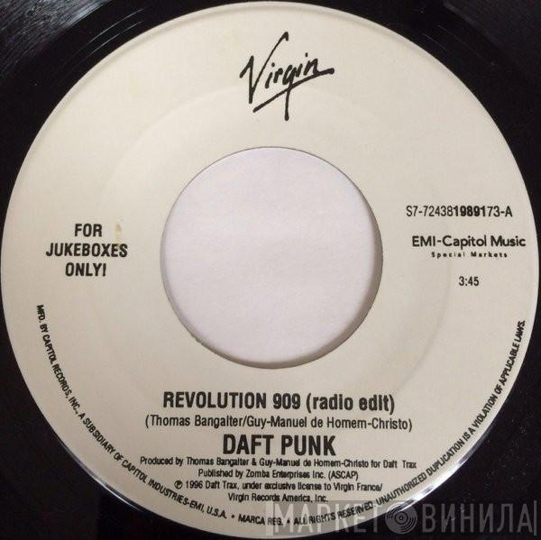  Daft Punk  - Revolution 909
