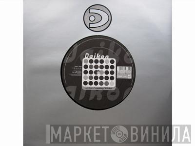 Daikon - No Fear / Smokin' Bitches