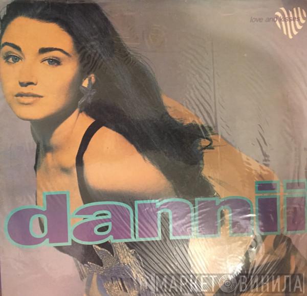  Dannii Minogue  - Love And Kisses