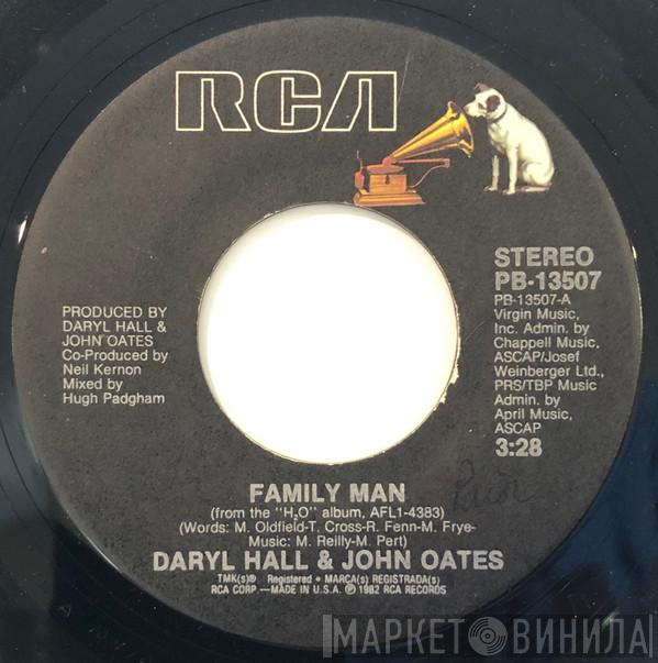  Daryl Hall & John Oates  - Family Man/Open All Night