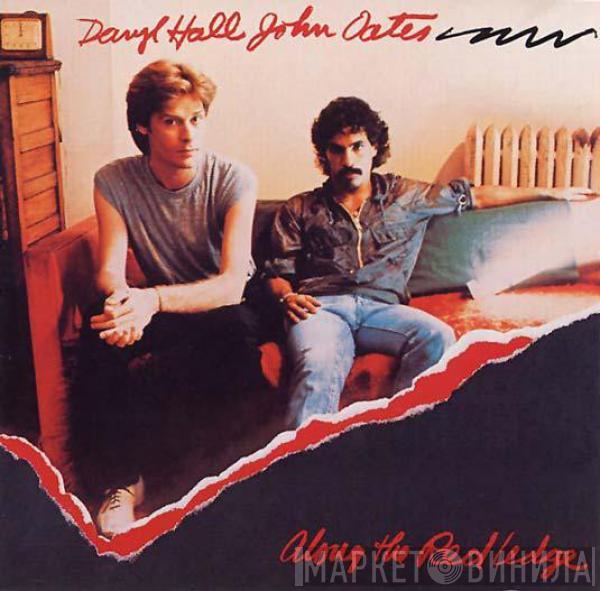 Daryl Hall & John Oates  - Along The Red Ledge